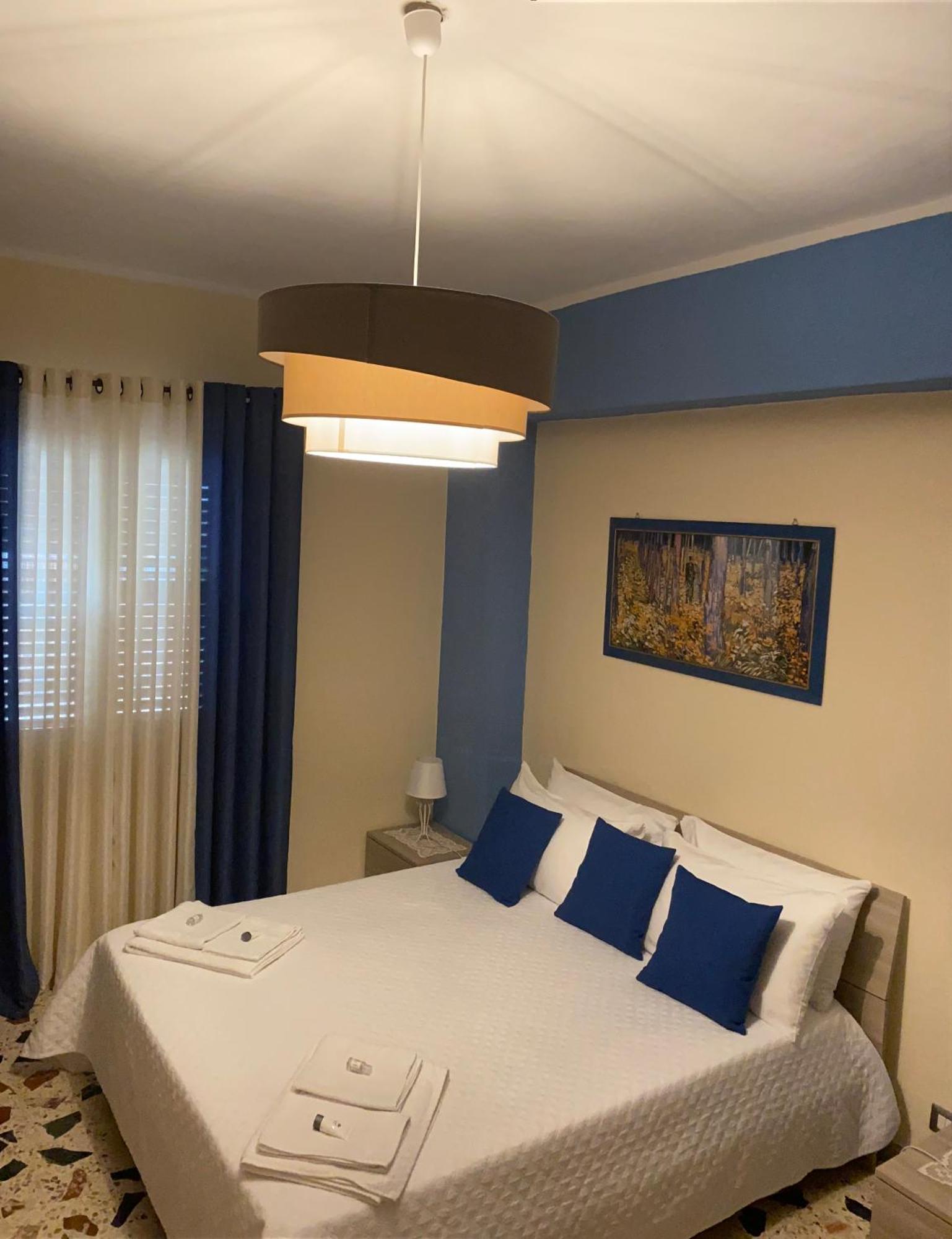 Appartamento Casa Dominique Cefalù Esterno foto